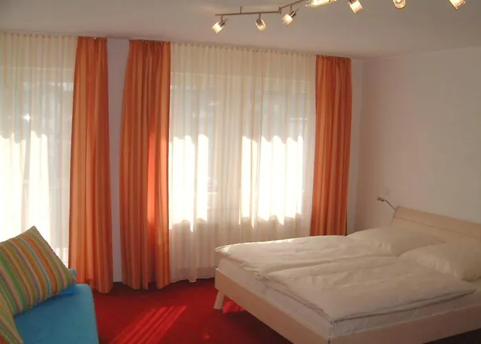 Haus Siegfried * 克桑滕